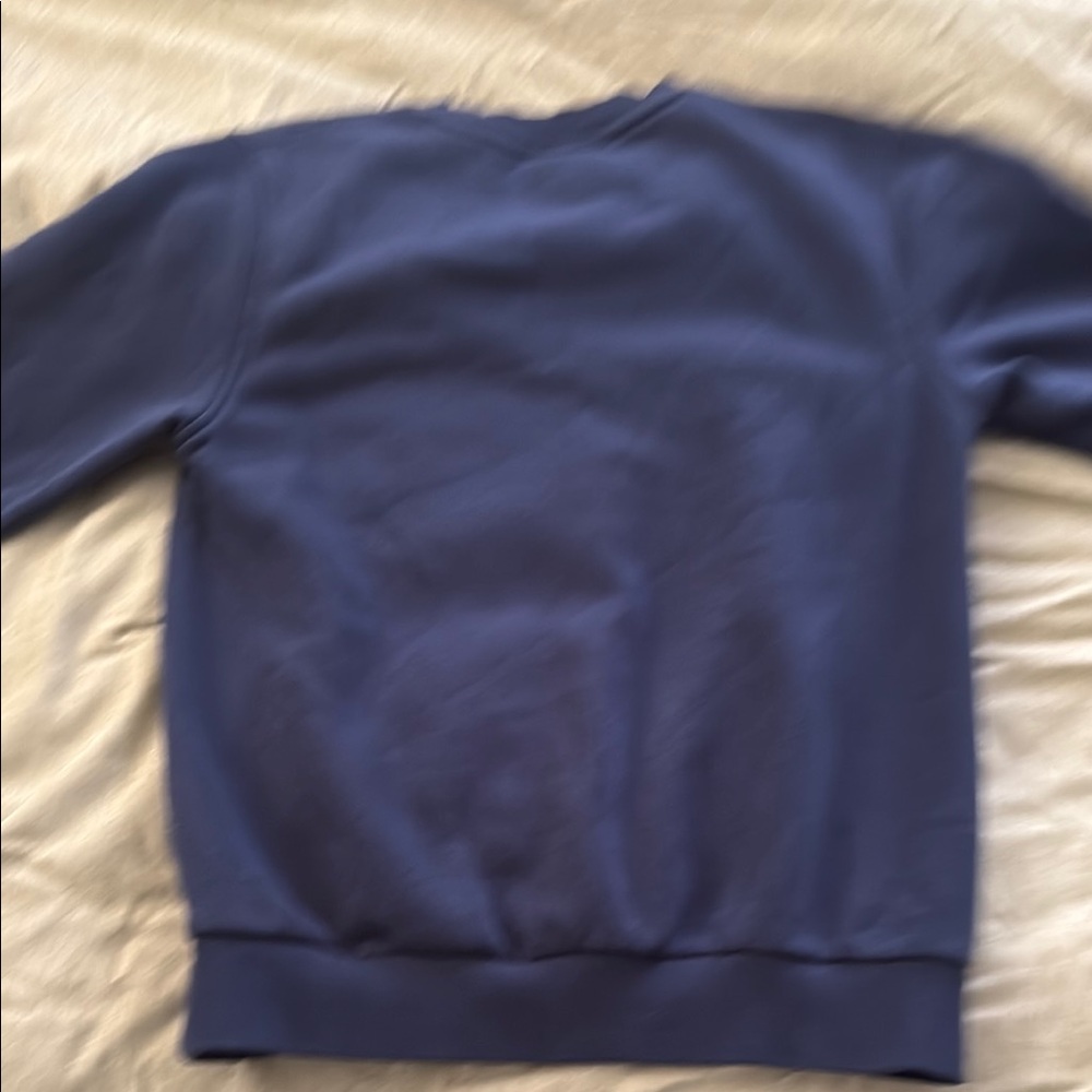 Nike youth Navy Blue crewneck sweatshirt - Picture 6 of 6